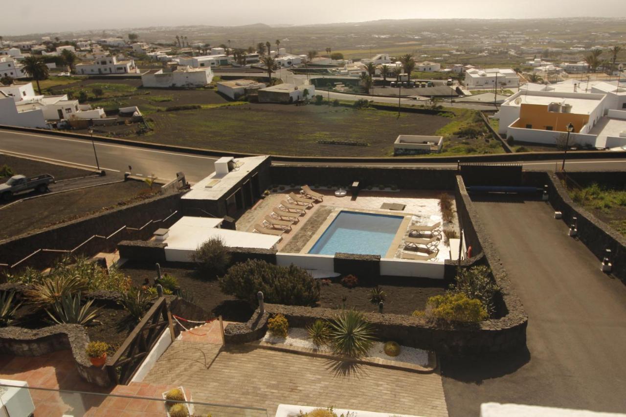 Complejo Oasis La Asomada Villa Tias Exterior photo